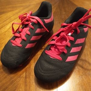 NWOT Adidas Youth Soccer Cleats ⚽